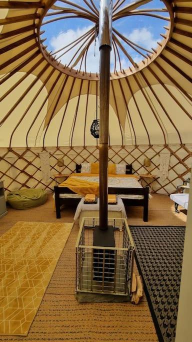 Hotel Bronfelen Yurt Cynghordy Zewnętrze zdjęcie