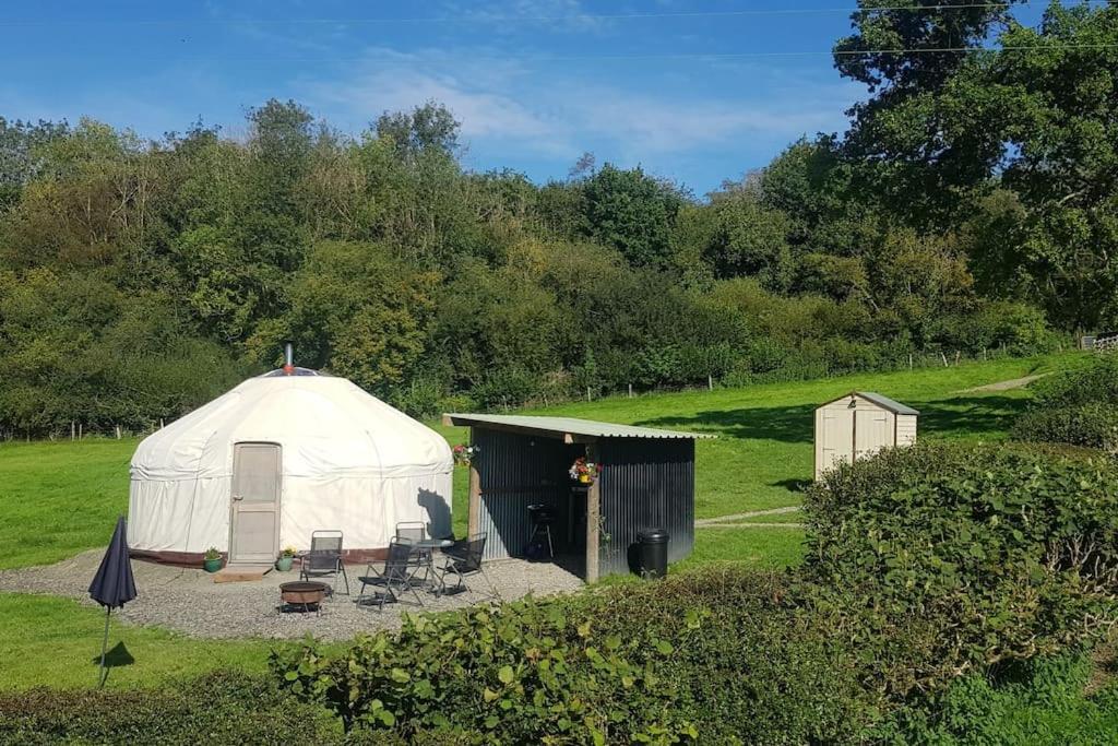 Hotel Bronfelen Yurt Cynghordy Zewnętrze zdjęcie