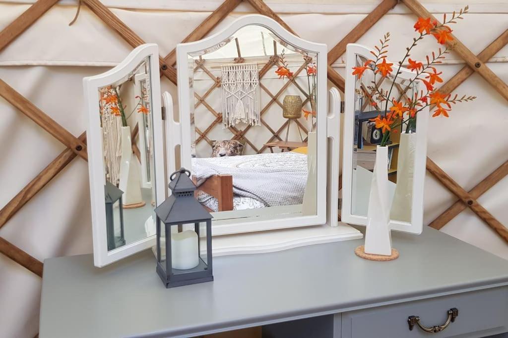 Hotel Bronfelen Yurt Cynghordy Zewnętrze zdjęcie