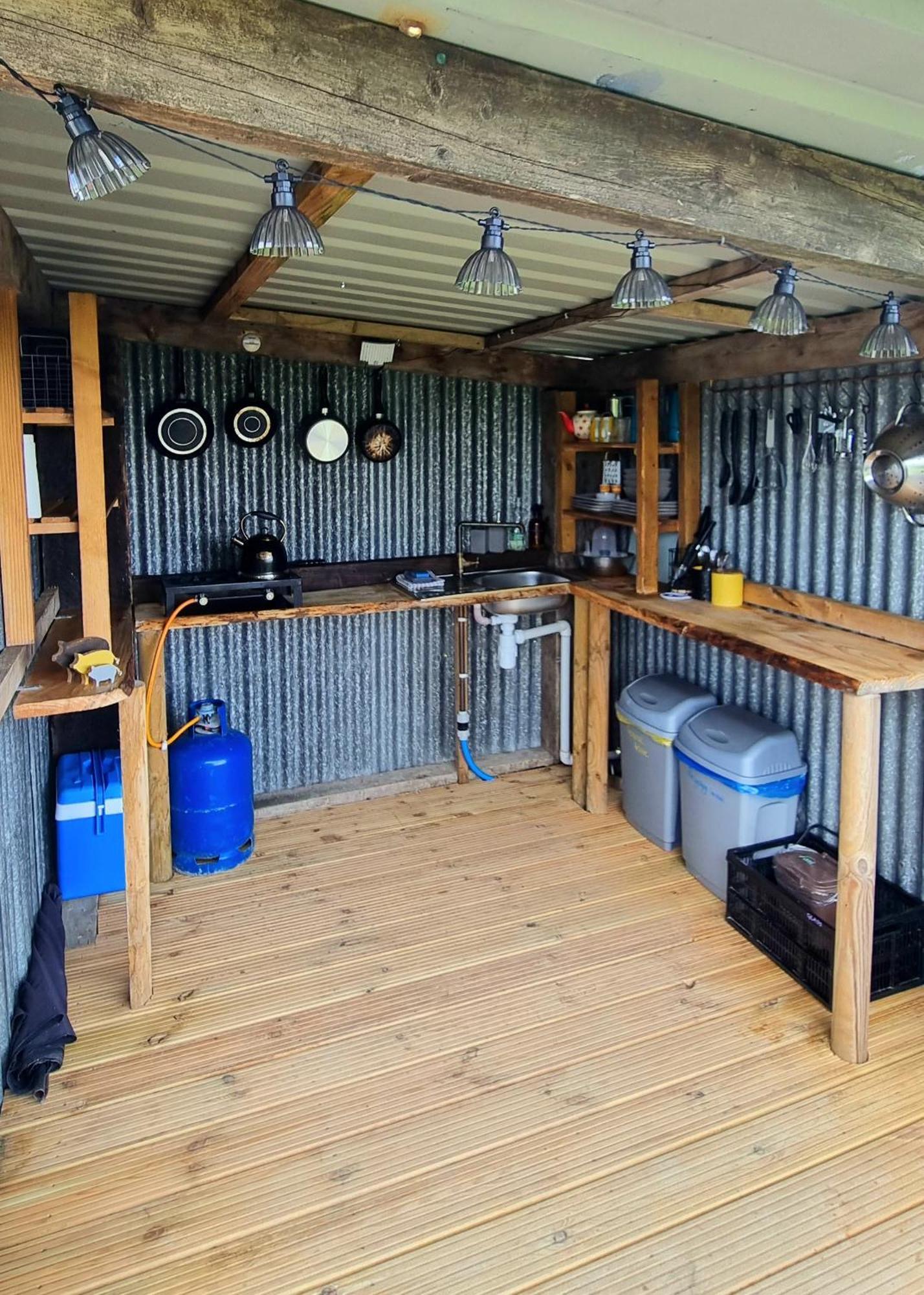 Hotel Bronfelen Yurt Cynghordy Zewnętrze zdjęcie